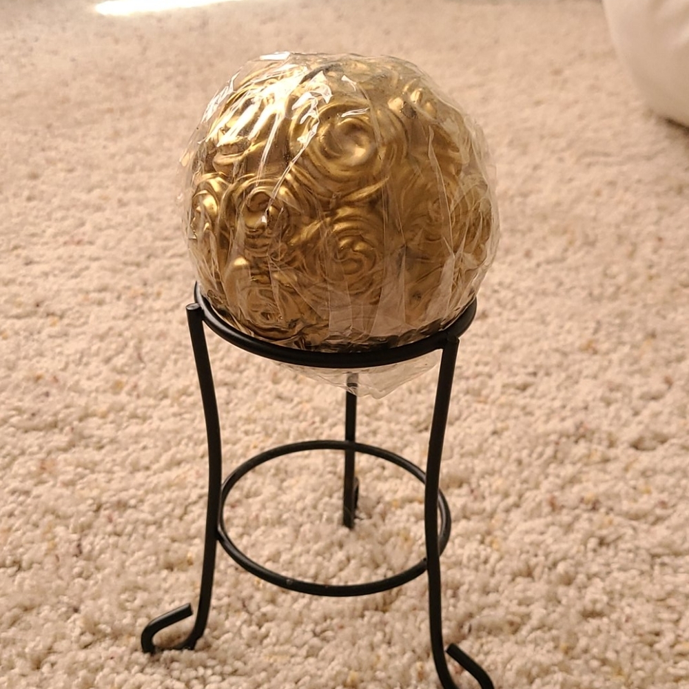 Rose Patterned and Rose Scented Candle With Black Stand New Without Tags.